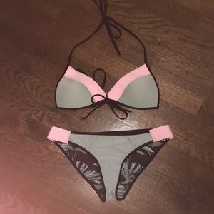Body Glove bikini